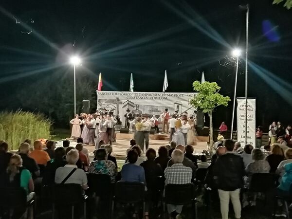 Aluguer Som & Luz Para Festas/Eventos. Atividades e Grupos