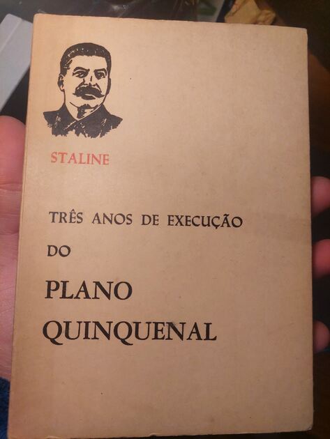 Livro Staline anos 70. Livros
