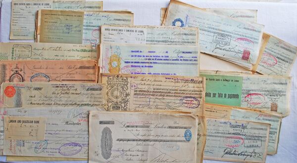 Documentos antigos - Apólices de Seguros antigas. Outras Artes e Coleccionismo