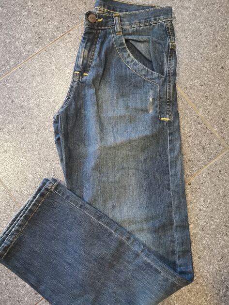 Calça ganga 32 menino. Calcas