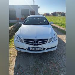 MERCEDES -BENZ E 350 CDI Blue Efficiency ANO:2009 . Carros