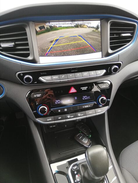 Hyundai Ioniq 1.6 GDi HEV Hybrid Tech. Carros