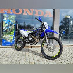 Sherco 125 HDR se factory rs. Motos. Seia. 2024  Sherco  Enduro Gasolina com chumbo Azul 125 cc Novo / Como novo