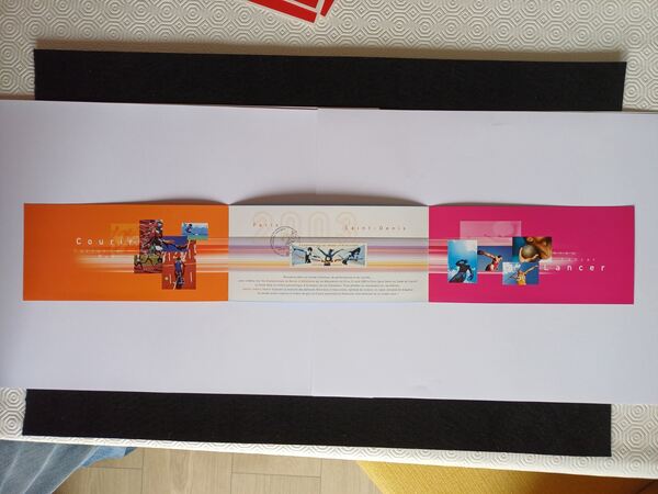 Souvenir Campeonato do Mundo de Atletismo, 2003. Selos