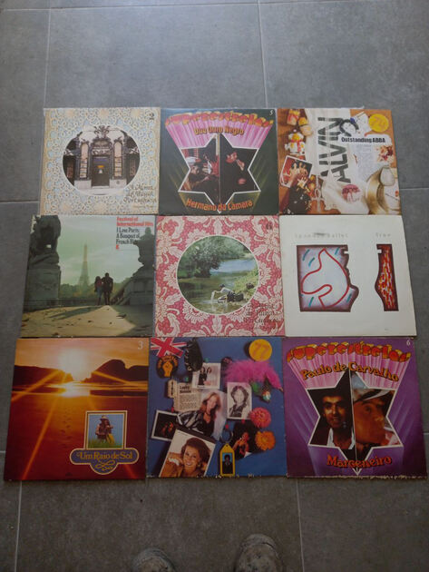 Lote 141 discos vinil. Vinil, CDs
