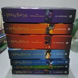 Vendo Colecção Livros Harry Potter. Livros. Fantasia     Português Muito bom Capa mole