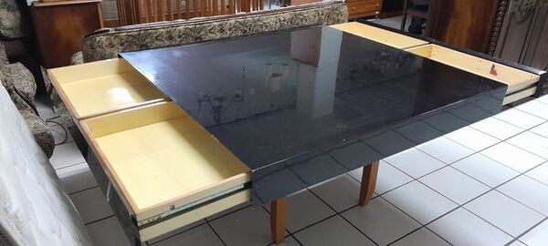 Mesa de jantar quadrada. Mesas de Jantar