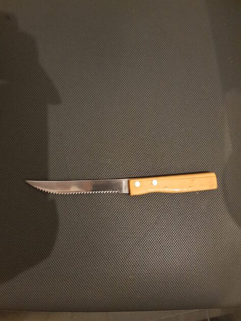 Base de madeira com 6 facas. Outros