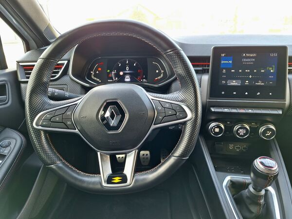 Renault Clio 1.5DCi RS Line. Carros