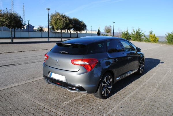 Citroen Ds5 2.0 HDi 163cv. Carros