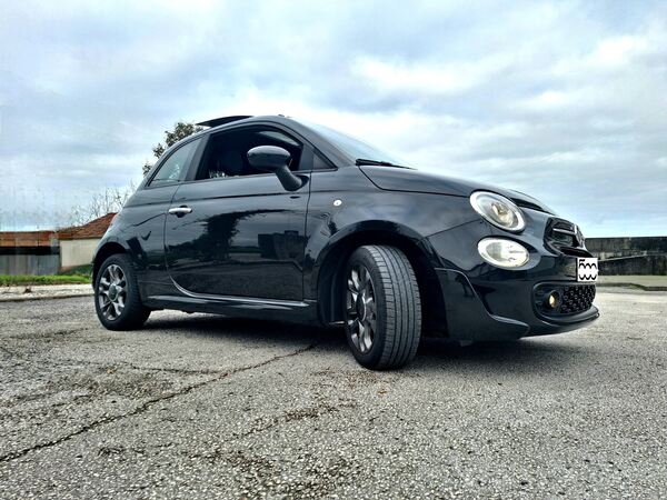 Fiat 500 1.0i Serie 8 Hybrid Sport. Carros