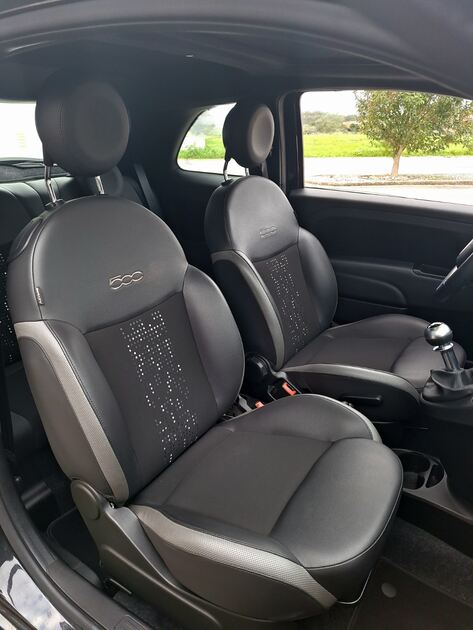 Fiat 500 1.0i Serie 8 Hybrid Sport. Carros