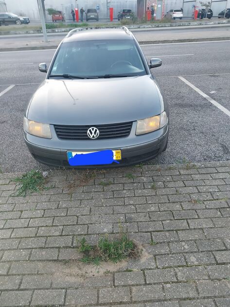 Vendor passat. Carros