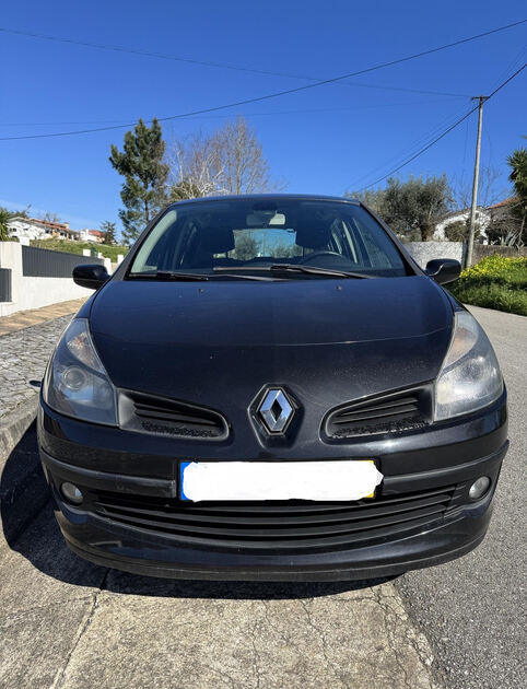 Renault Clio 1.5 dCi . Carros