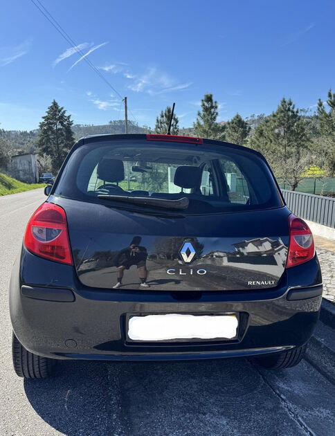 Renault Clio 1.5 dCi . Carros
