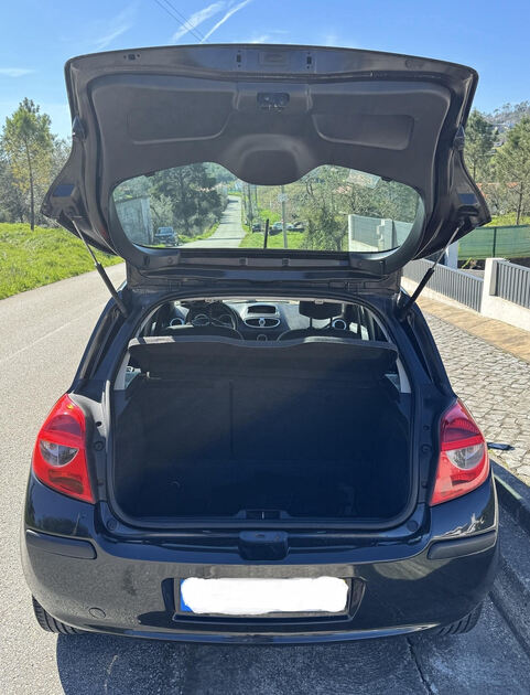 Renault Clio 1.5 dCi . Carros