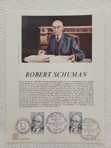 Documento de homenagem a Robert Schuman de 1975 – . Selos