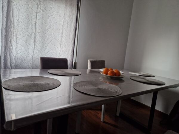 Mesa de Jantar cinza - Living Room Table gray. Mesas de Jantar