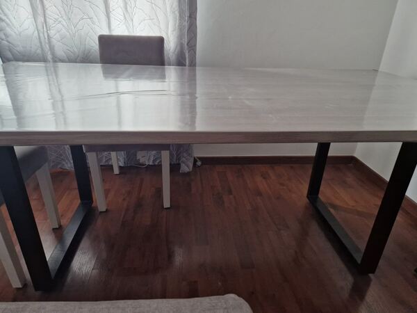 Mesa de Jantar cinza - Living Room Table gray. Mesas de Jantar