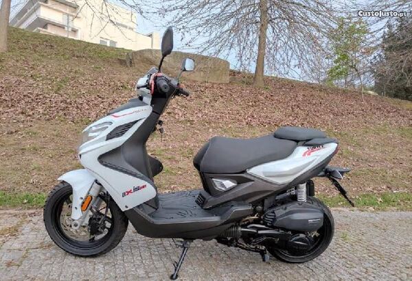 vortex axis 125cc. Motos