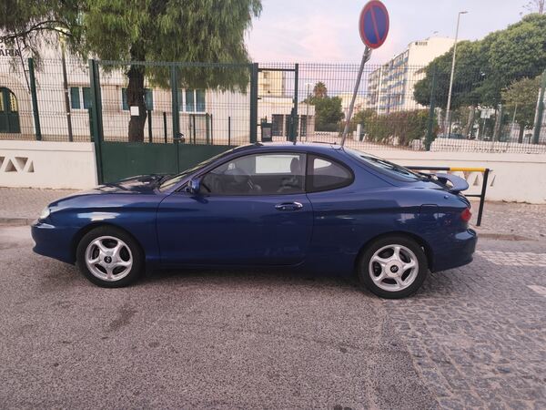 Hyundai coupé FX cx automática . Carros