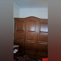 roupeiro de três portas  de abrir. Conjuntos de móveis para quarto