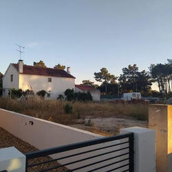 Terreno na Lagoa de Albufeira, 300 m da praia!. Lote. Sesimbra. 362 m2