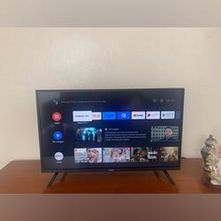 Smart TV 32. Televisores. Angra do Heroísmo. 32 polegadas Led Full HD   Xiaomi Novo / Como novo Android Google Inteligente Wifi Fino Gaming HDMI