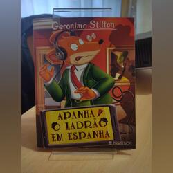Livro “Apanha o ladrão em espanha”. Livros. Cinfães. Infantis Português    Muito bom Capa mole