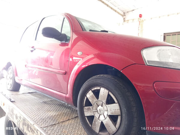 Para peças Citroen C3 1.1 Ano 2002. Carros para Peças