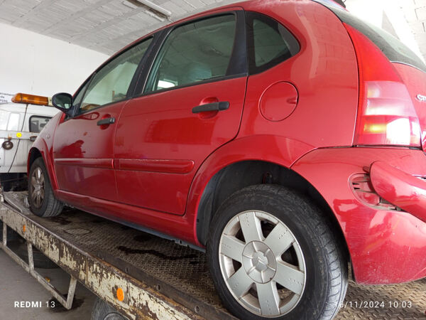 Para peças Citroen C3 1.1 Ano 2002. Carros para Peças