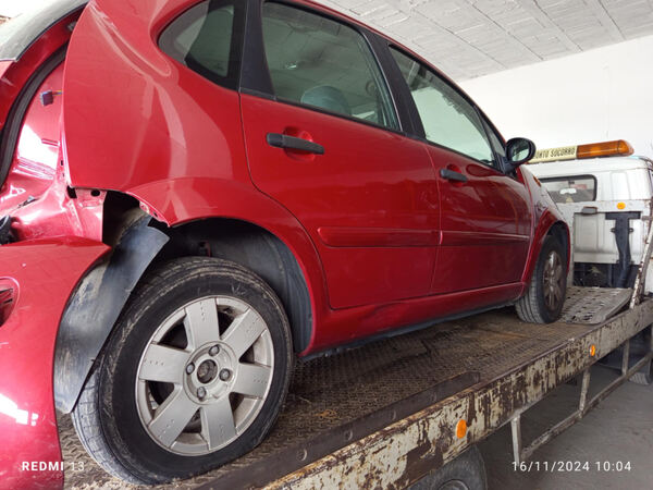 Para peças Citroen C3 1.1 Ano 2002. Carros para Peças
