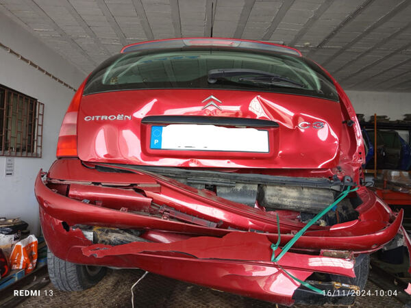 Para peças Citroen C3 1.1 Ano 2002. Carros para Peças