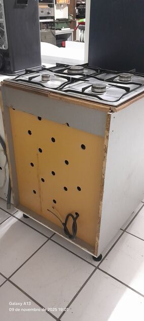 Placa e forno Teka. Fogões