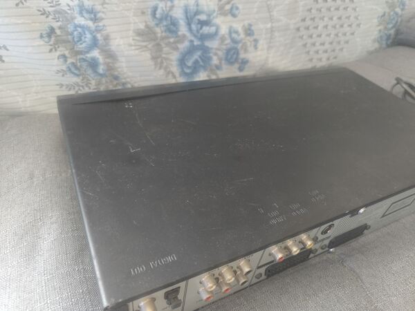 Sony DVP-NS700V - Leitor de DVD/SACD TOP. DVD e VHS
