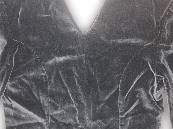 Sofisticado Vestido de Veludo Preto, como Novo. Vestidos