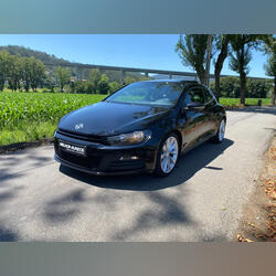 Volkswagen Scirocco 2.0 TSI R LINE . Carros. Braga. 2010   172.000 km Automático Gasolina 200 cv 5 portas Preto ABS Ar condicionado Farol de Xénon Vidros elétricos Sistema de navegação Volante multi-funções