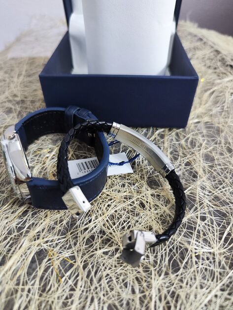 Conjunto relógio e pulseira de homem da marca Skyline . Relógios de Pulso