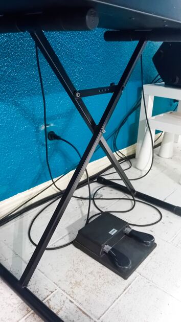 Piano digital. Pianos e Teclados