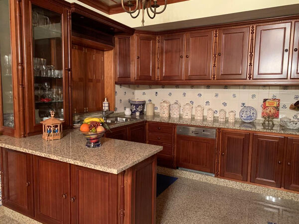 Moradia T6 - arredores do Porto (2860). Casa e apartamentos para vender