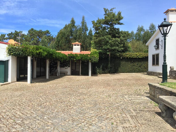 Moradia T6 - arredores do Porto (2860). Casa e apartamentos para vender