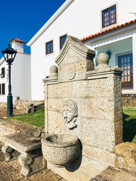 Moradia T6 - arredores do Porto (2860). Casa e apartamentos para vender