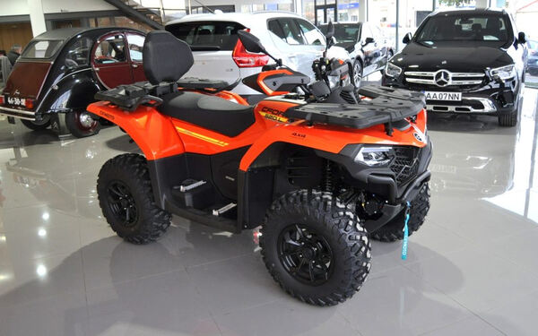 CFMOTO Cforce 520 L EPS Laranja. Moto 4