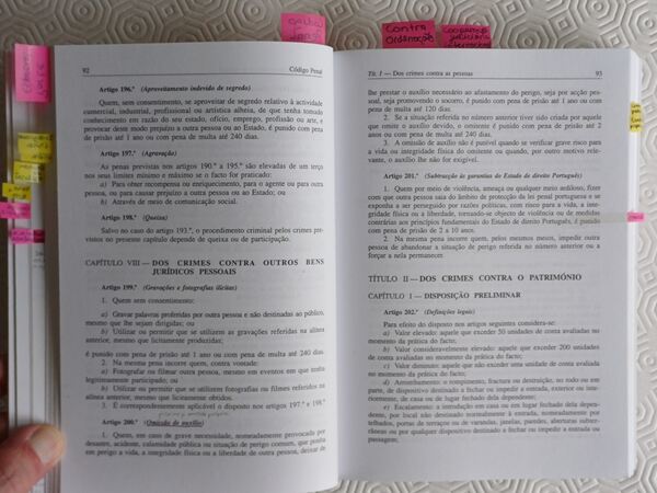 Código Penal, 2003 . Livros