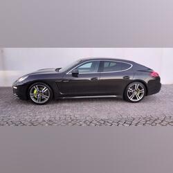 Porsche Panamera S E-hybrid 416 cv restiling-13. Carros. Braga. 2012   230.000 km Automático Híbrido 416 cv 4 portas Castanho ABS Ar condicionado Farol de Xénon Vidros elétricos Aquecimento dos assentos Cruise control adaptativo Sistema de navegação Volante multi-funções