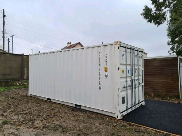 Contentores marítimos usados de 6m e 12m.. Outras (Maquinaria Agrícola)