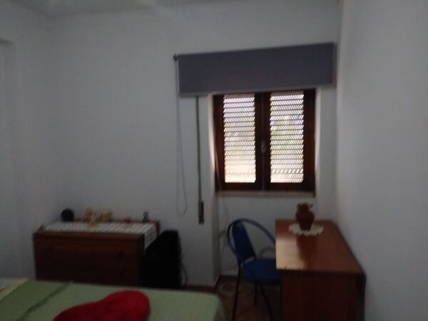 Aluguer de quarto. Ofereço Quarto para Arrendar