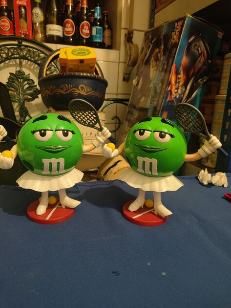 Dispensador M&M desporto vintage. Outras Artes e Coleccionismo