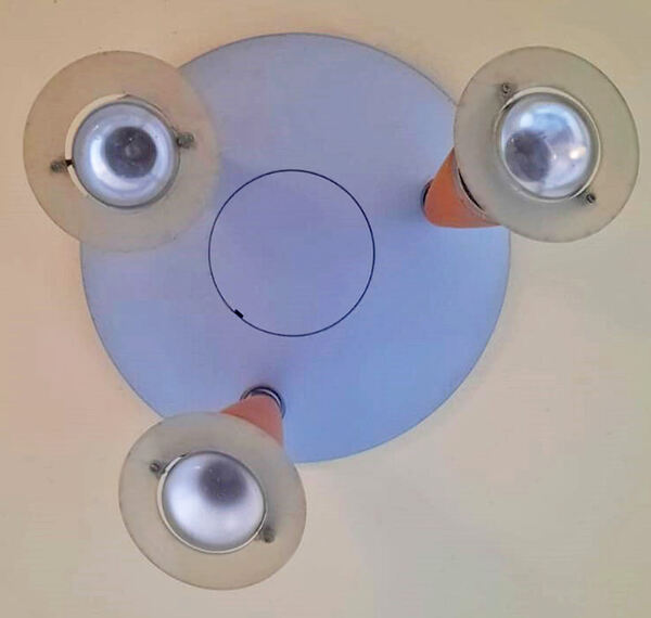 Candeeiro Focos Triplo c/ Lâmpadas Philips c/o Nov. Candeeiros