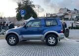 Mitsubishi Pajero 3.2 Did Abs. Carros. Gondomar. 2000   220.000 km Manual Diesel 160 cv 3 portas Azul 4x4 ABS Ar condicionado Vidros elétricos Engate do reboque